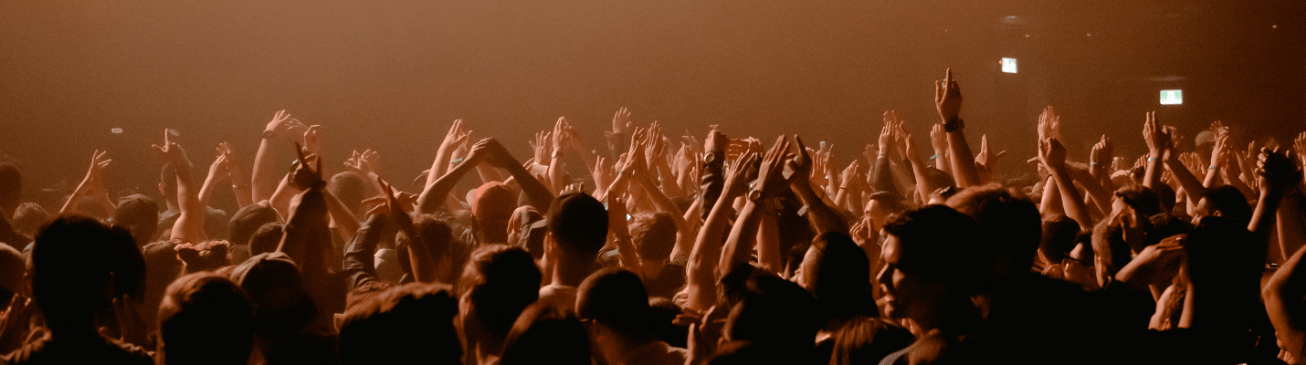 How to Approach Influencers in Your Niche: Twelve Crucial Tips